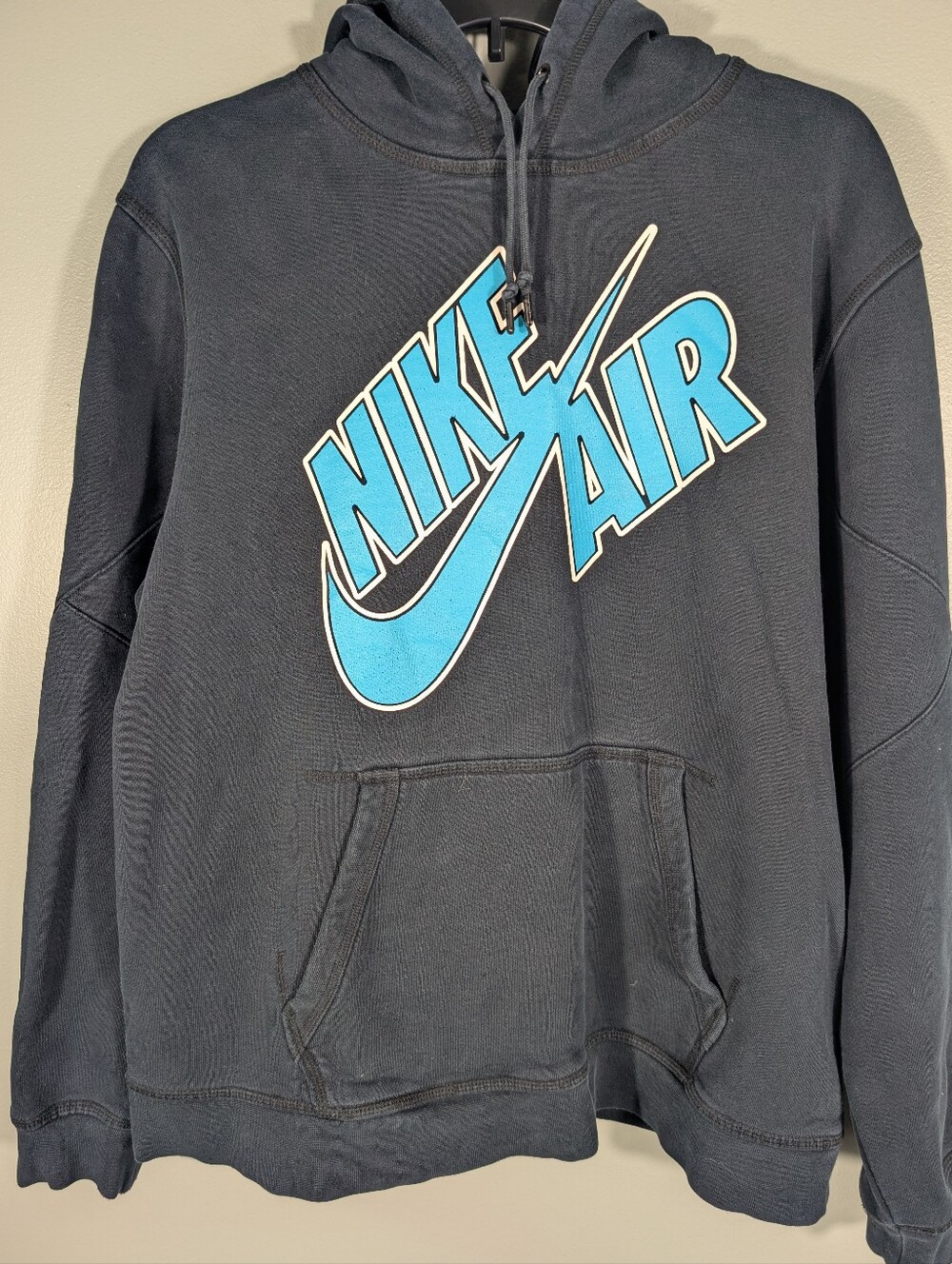 Vintage Nike Men’s Black/Navy Hoodie with Bright Blue Nike Air Logo,XL.